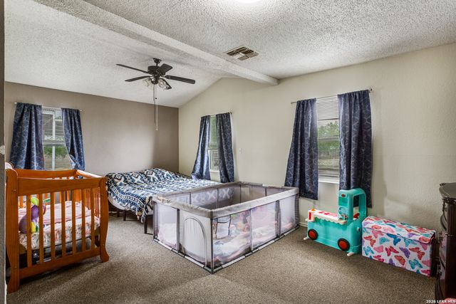 301 E County Road 678, Natalia, TX 78059