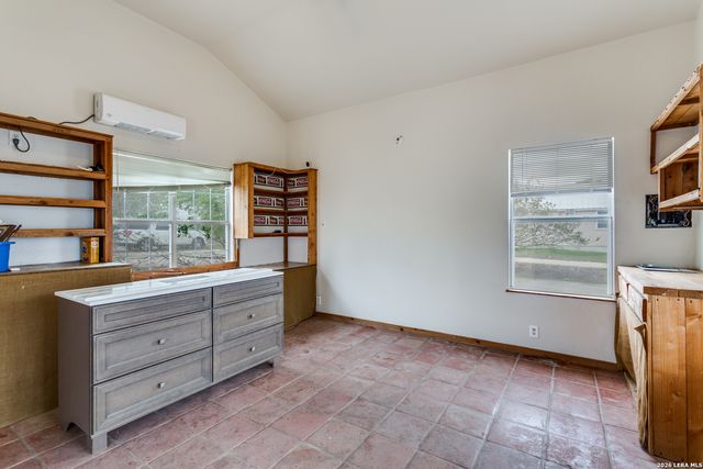 301 E County Road 678, Natalia, TX 78059