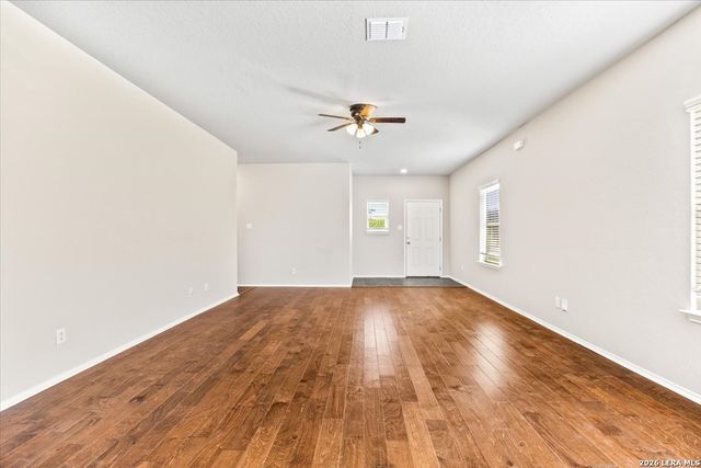 1053 FISHER WAY, New Braunfels, TX 78130