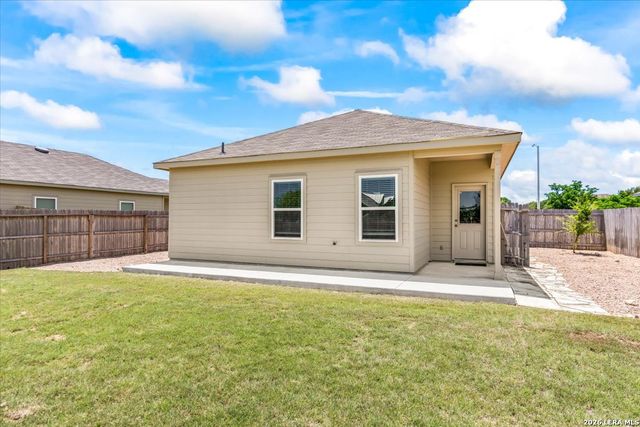 1053 FISHER WAY, New Braunfels, TX 78130