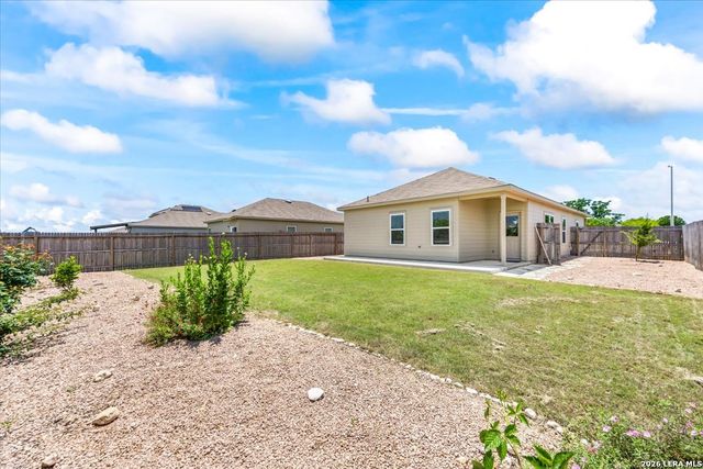 1053 FISHER WAY, New Braunfels, TX 78130