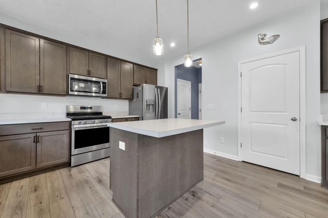 1138 Lake Forest Drive, Hebron, OH 43025