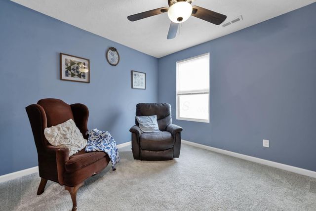 1138 Lake Forest Drive, Hebron, OH 43025