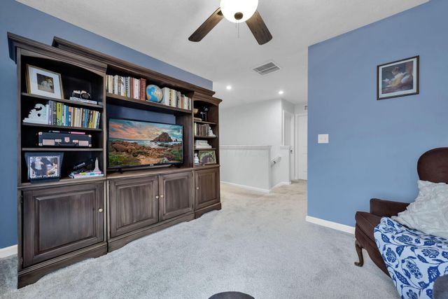 1138 Lake Forest Drive, Hebron, OH 43025