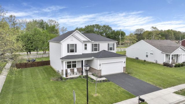 1138 Lake Forest Drive, Hebron, OH 43025