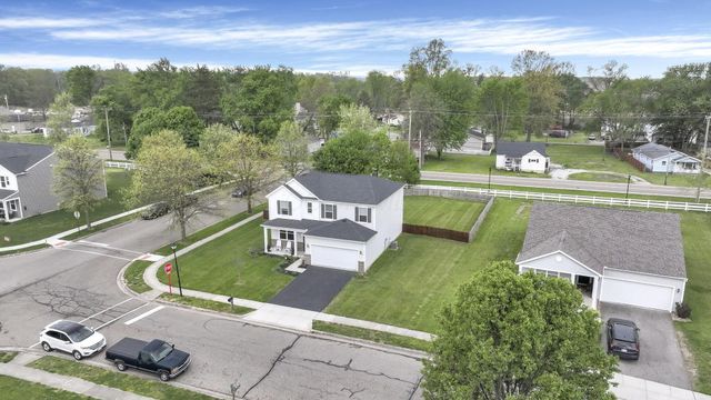 1138 Lake Forest Drive, Hebron, OH 43025