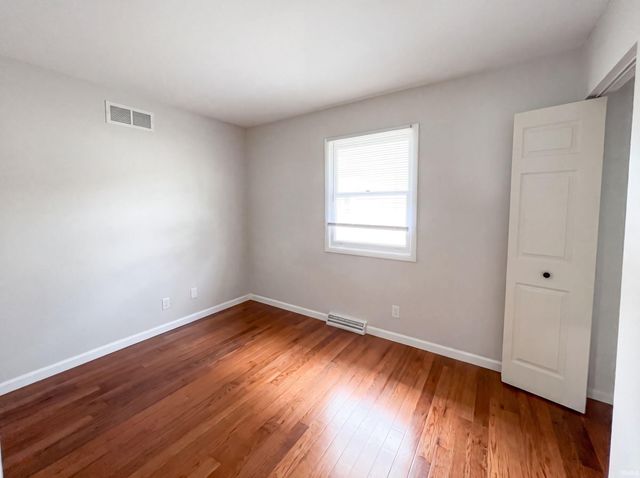 1430 Union Street, Mishawaka, IN 46544