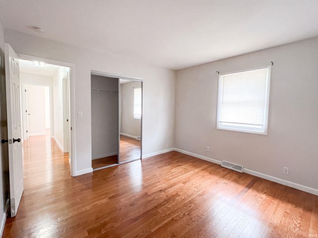 1430 Union Street, Mishawaka, IN 46544