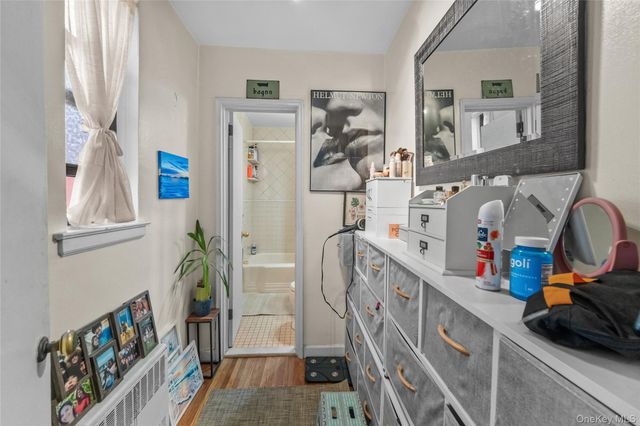 142 Garth Road 4Q, Scarsdale, NY 10583