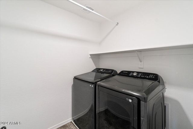 12318 W Cactus Blossom Trail, Peoria, AZ 85383