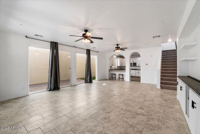 12318 W Cactus Blossom Trail, Peoria, AZ 85383