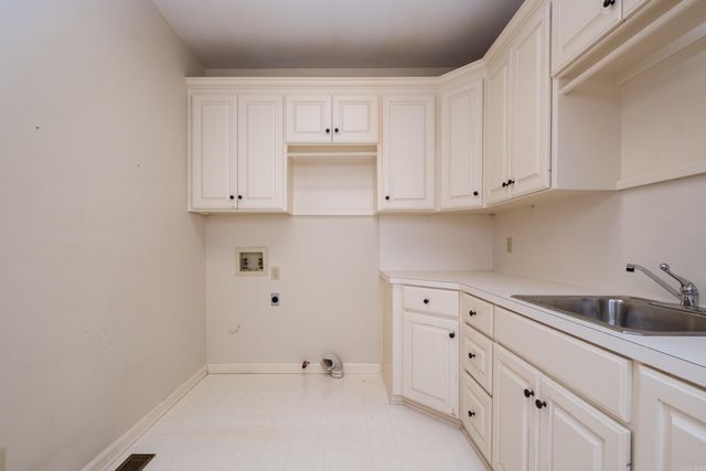 46 Alsace Court, Little Rock, AR 72223