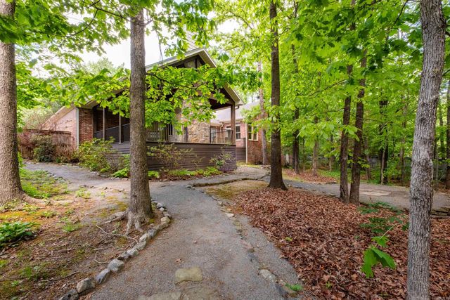 46 Alsace Court, Little Rock, AR 72223