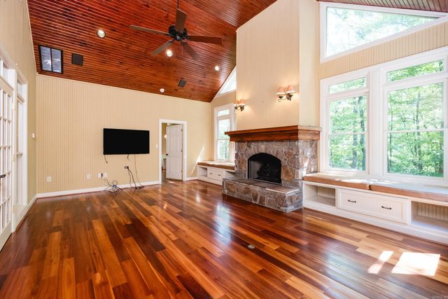 46 Alsace Court, Little Rock, AR 72223