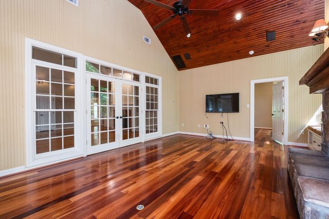 46 Alsace Court, Little Rock, AR 72223