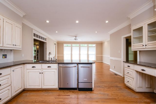 46 Alsace Court, Little Rock, AR 72223