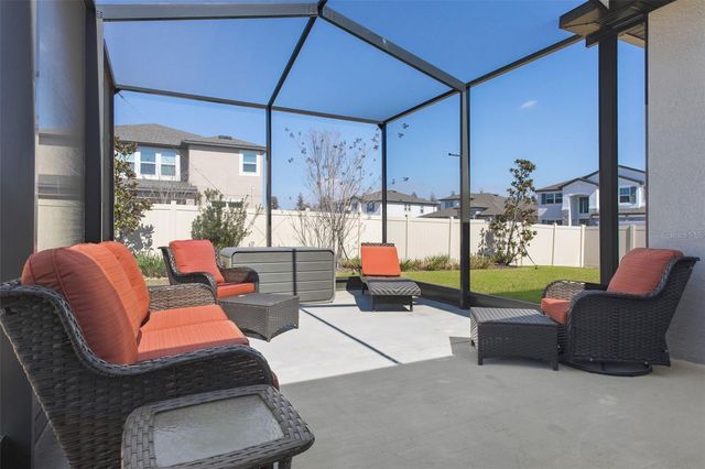 33287 SYCAMORE LEAF DRIVE, Wesley Chapel, FL 33545