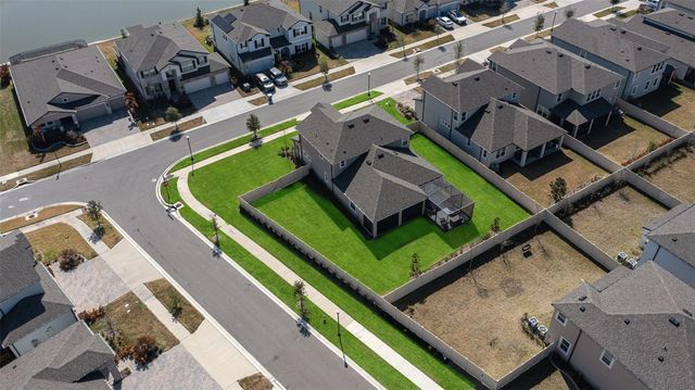 33287 SYCAMORE LEAF DRIVE, Wesley Chapel, FL 33545