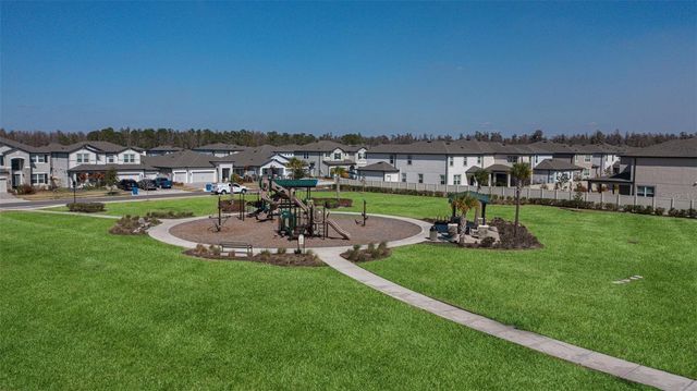 33287 SYCAMORE LEAF DRIVE, Wesley Chapel, FL 33545