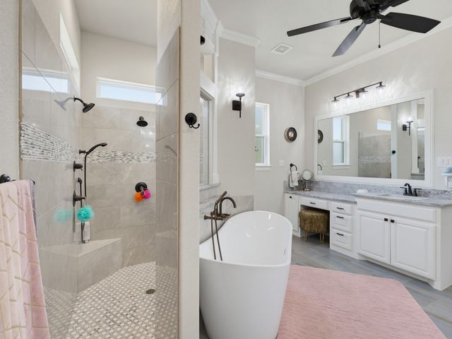 209 Rio Rancho Drive, Decatur, TX 76234