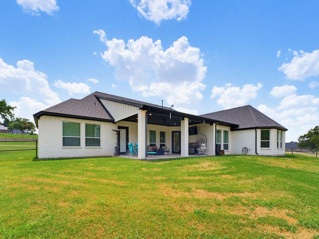 209 Rio Rancho Drive, Decatur, TX 76234