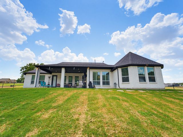 209 Rio Rancho Drive, Decatur, TX 76234