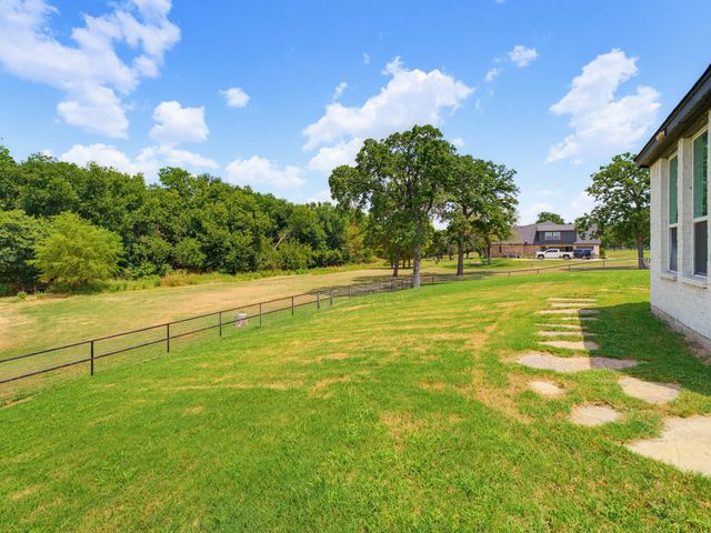 209 Rio Rancho Drive, Decatur, TX 76234