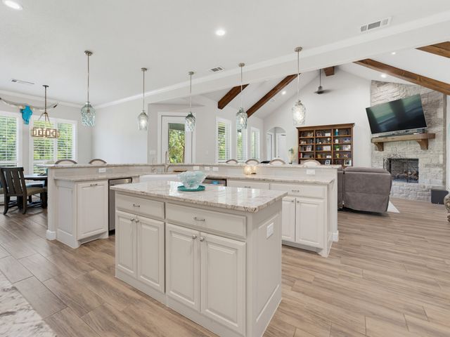 209 Rio Rancho Drive, Decatur, TX 76234
