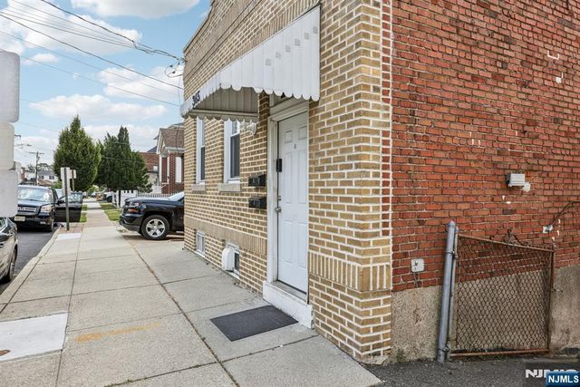 363 Macarthur Avenue, Garfield, NJ 07026