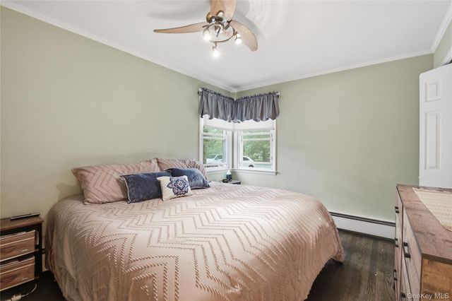 3 Parkside Avenue, Miller Place, NY 11764