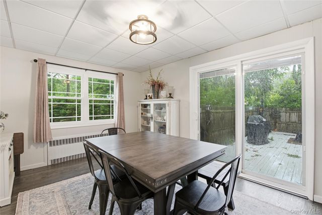 3 Parkside Avenue, Miller Place, NY 11764