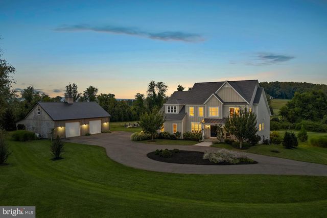 16573 CLARKES GAP RD, Paeonian Springs, VA 20129