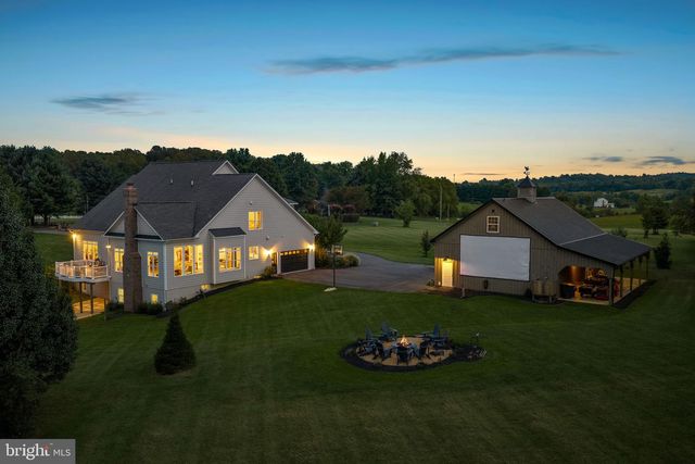 16573 CLARKES GAP RD, Paeonian Springs, VA 20129