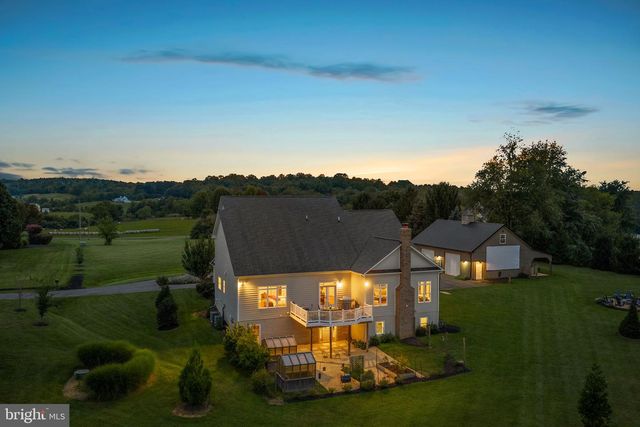 16573 CLARKES GAP RD, Paeonian Springs, VA 20129