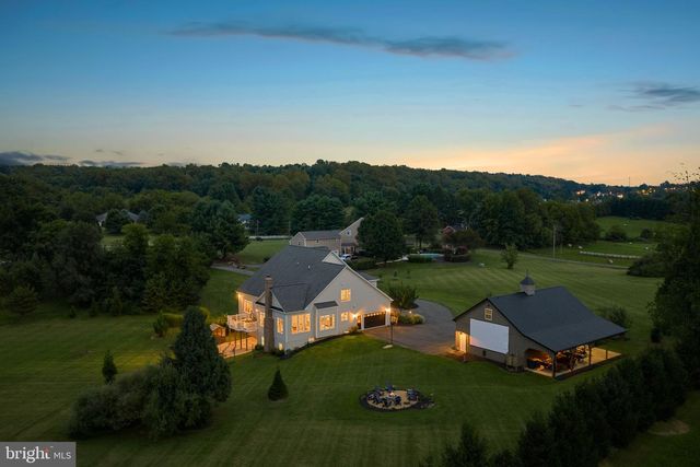 16573 CLARKES GAP RD, Paeonian Springs, VA 20129