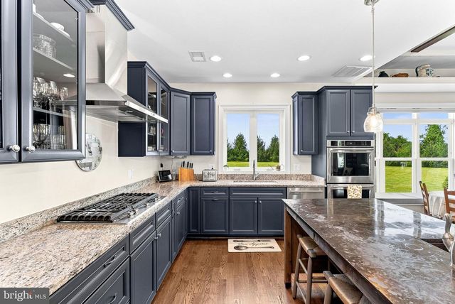16573 CLARKES GAP RD, Paeonian Springs, VA 20129