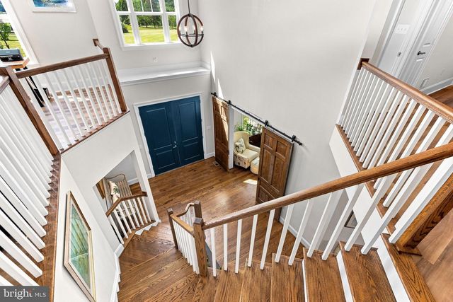 16573 CLARKES GAP RD, Paeonian Springs, VA 20129