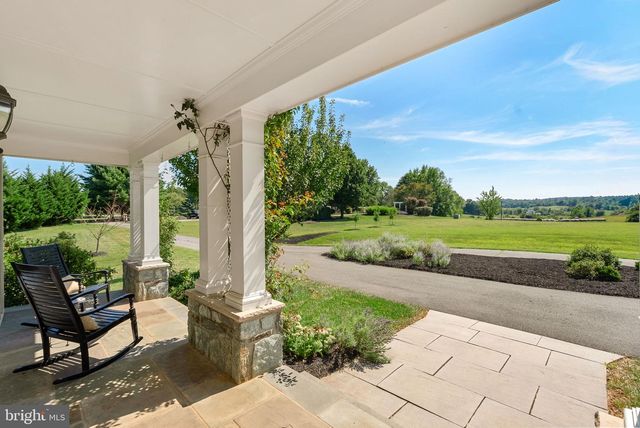 16573 CLARKES GAP RD, Paeonian Springs, VA 20129