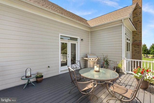 16573 CLARKES GAP RD, Paeonian Springs, VA 20129