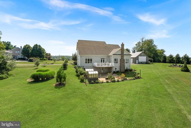 16573 CLARKES GAP RD, Paeonian Springs, VA 20129
