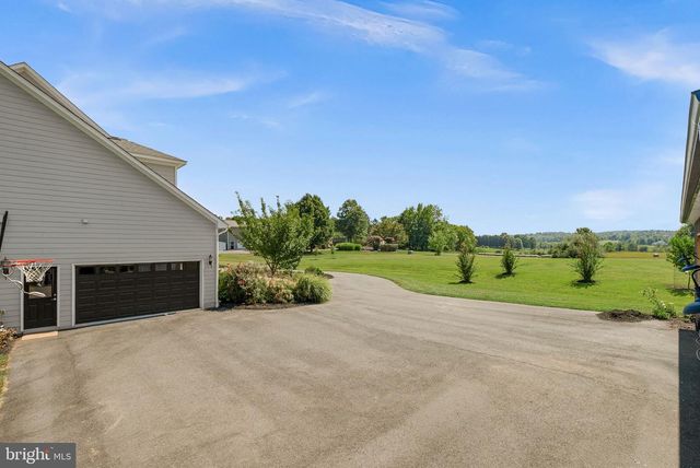 16573 CLARKES GAP RD, Paeonian Springs, VA 20129