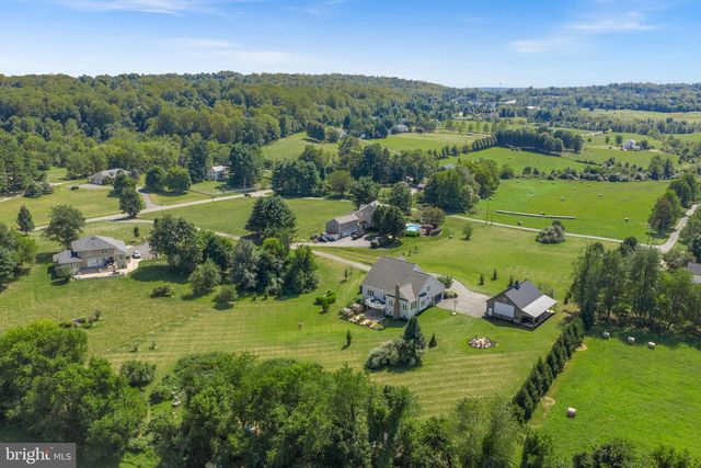16573 CLARKES GAP RD, Paeonian Springs, VA 20129
