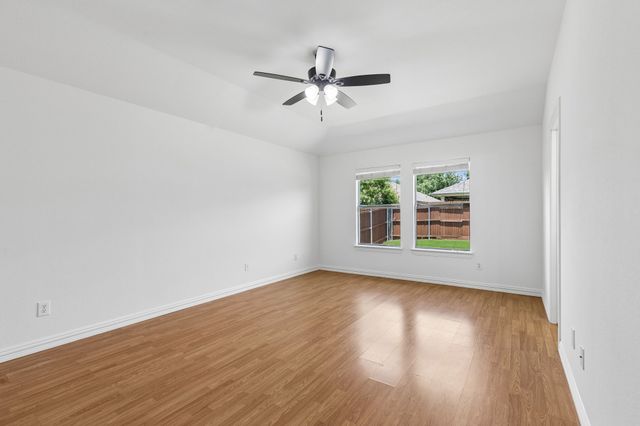 1801 Ringtail Drive, Little Elm, TX 75068