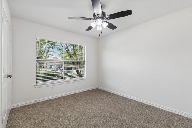 1801 Ringtail Drive, Little Elm, TX 75068