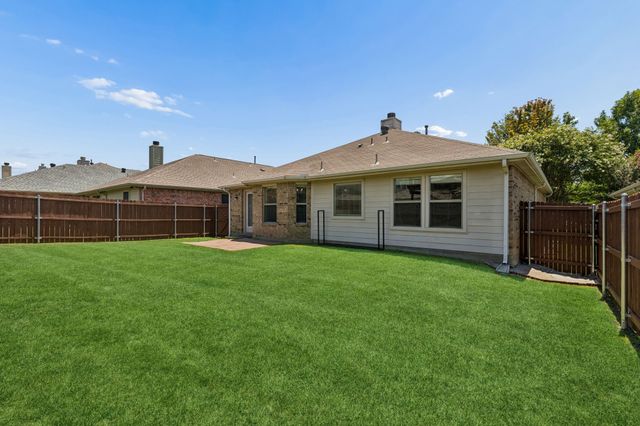 1801 Ringtail Drive, Little Elm, TX 75068
