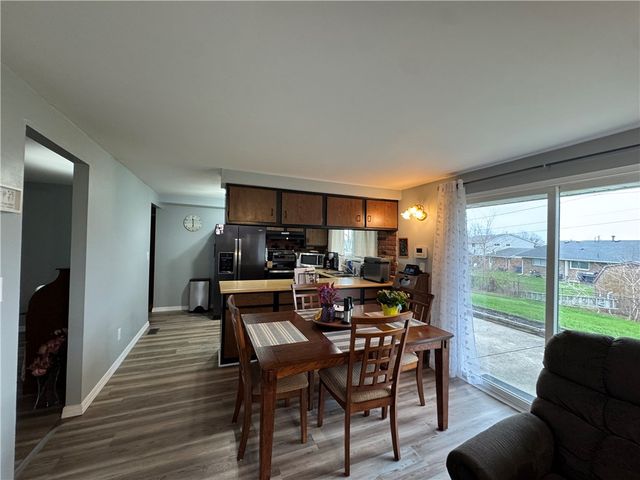 5850 Corlett Court, Huber Heights, OH 45424