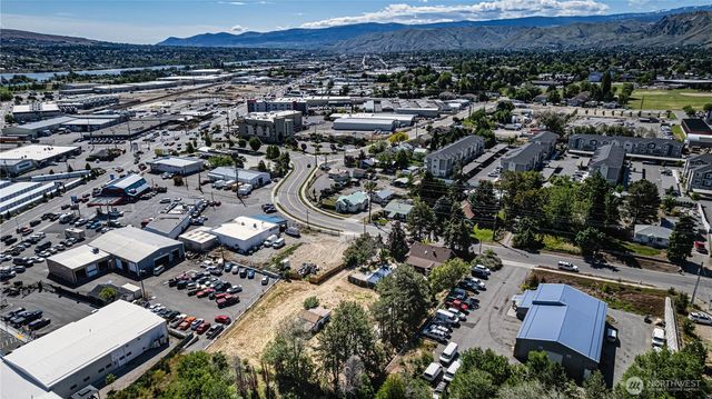 1314 Walnut Street, Wenatchee, WA 98801