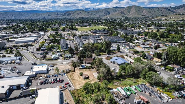 1314 Walnut Street, Wenatchee, WA 98801