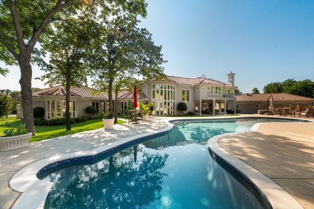 5100 Lighthouse Drive, Flower Mound, TX 75022