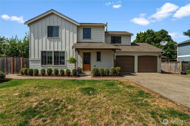 15910 42nd Avenue Ct E, Tacoma, WA 98446